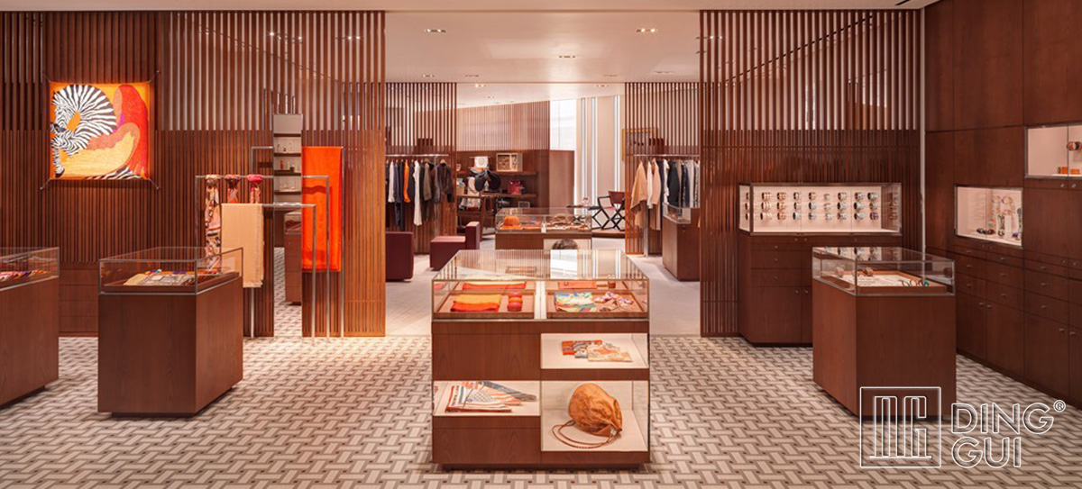 High End Luxury Shop Display Design